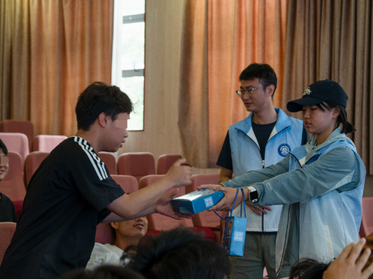 湖铁科普课堂走进株洲市特殊教育学校