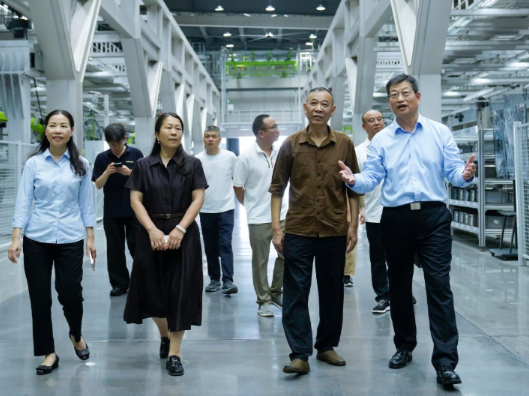 湖南化工职院走访中联重科，共商校企合作