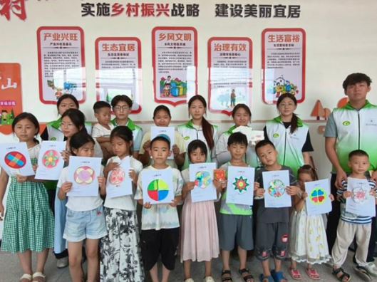 湖南工程职业技术学院“研心普法，五育安童”实践服务团邵阳市新宁县里溪村开展活动
