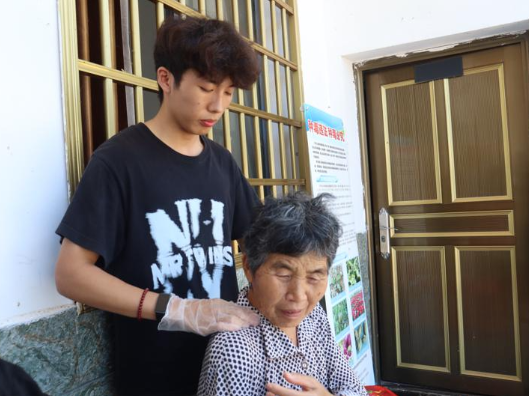 专业康复送健康，湖南体育职业学院师生赴桑植开展2026年暑期“三下乡”志愿服务