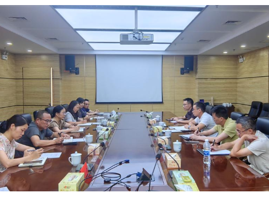 从同窗到伙伴！湖南化工职大校友企业“回家”，共谋产学研新篇章