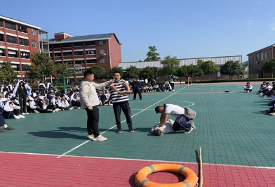 聚焦2025湖南职教周 | 洪江市职业中专学校开展防震疏散演练暨防溺水安全教育活动