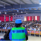洪江市职业中专学校举行“安全骑行·守护生命”交通安全教育讲座