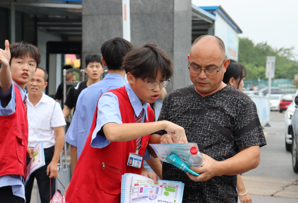 湖南高铁职院：“新”动时刻——2023年迎新进行时