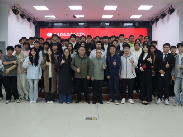 湖南铁道职院创业孵化基地开放日太燃了！干货、故事、实地打卡全都有