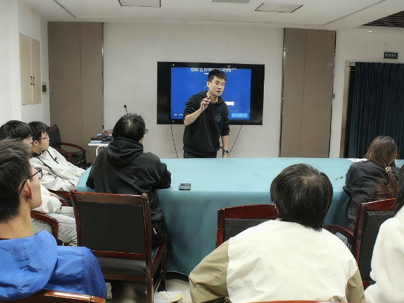 商贸职院：从“电脑小白”到“技术达人”——这场实训课让成就感“拉满”