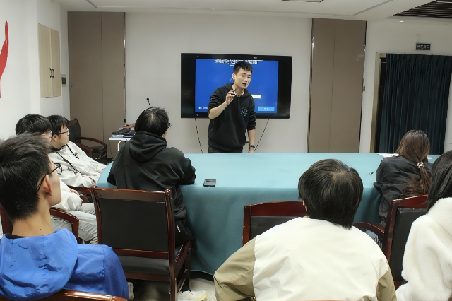 商贸职院：从“电脑小白”到“技术达人”——这场实训课让成就感“拉满”