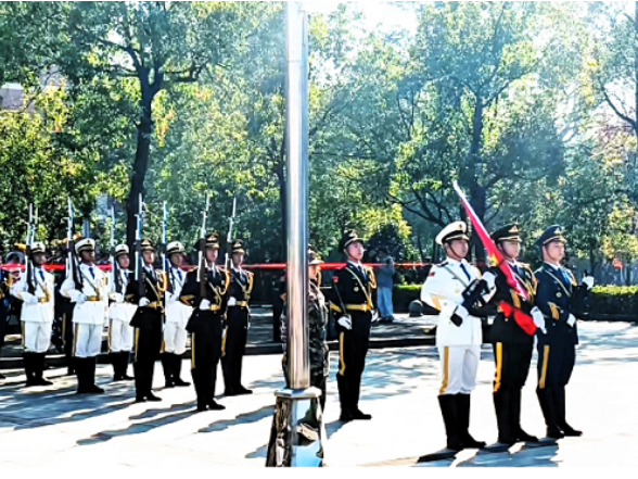 湖南工程职院军训团国旗护卫队：以青春之姿护国旗，以钢铁之志铸荣光