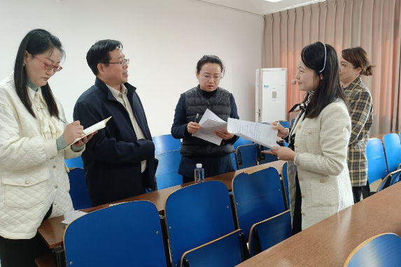 沉浸式“推门听课”，长沙高校校长把脉思政课堂新生态