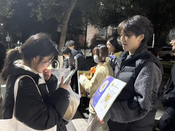 暖冬助农·青春行｜长职云播益创社双线推广农产品纪实