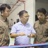 湖南铁科职院：【铁科匠师】从青涩教师到技能大师 彭志强的职教 “淬炼三部曲”