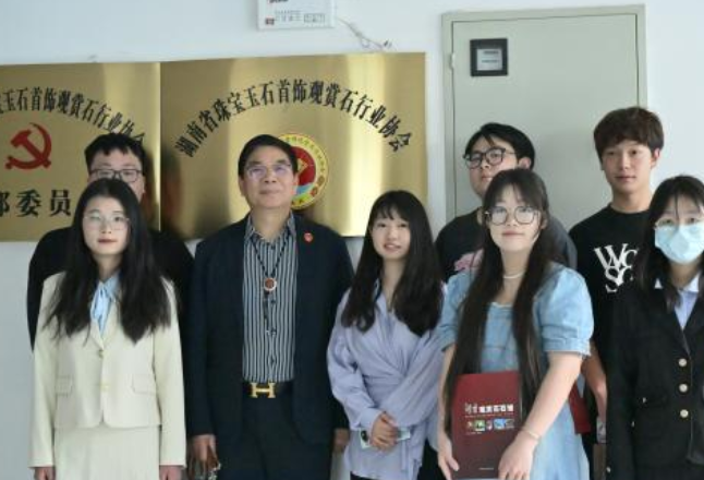湖南工程职院：行业对话促发展，共探“协会+专业建设+创新创业”新路径