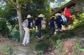 湖南有色金属职院“三下乡”社会实践团走进王家坪村开展资助政策宣传