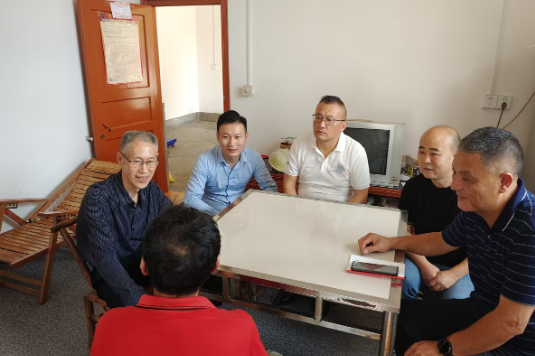 湖南汽车工程职业大学校长尹万建赴炎陵调研乡村振兴工作