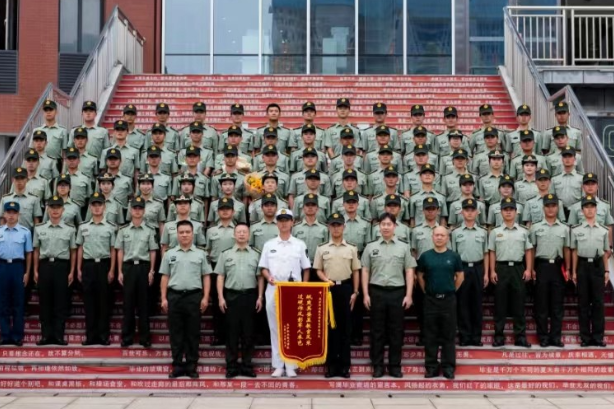 雷锋故里育“青锋” 国防社团获殊荣——长沙职业技术学院“青锋”国防社获评先进单位