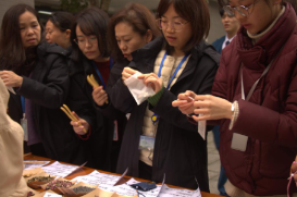 长沙航院管理学院开展“情暖三八，致敬巾帼”妇女节主题活动