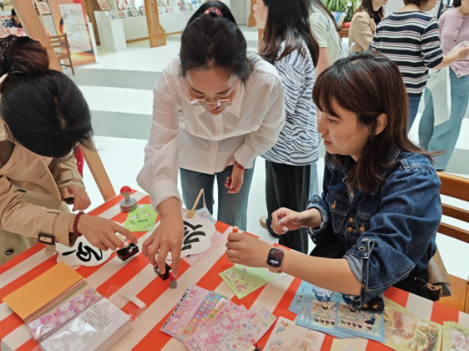 湖南铁道职院：书香润校园 阅读启新程