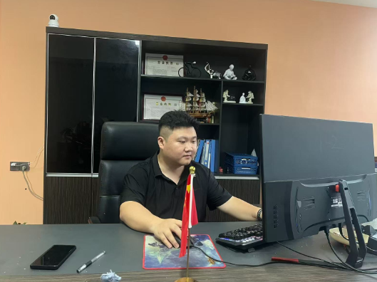 从长职学子到公司创始人：他带着600万年营收回来“反哺”母校