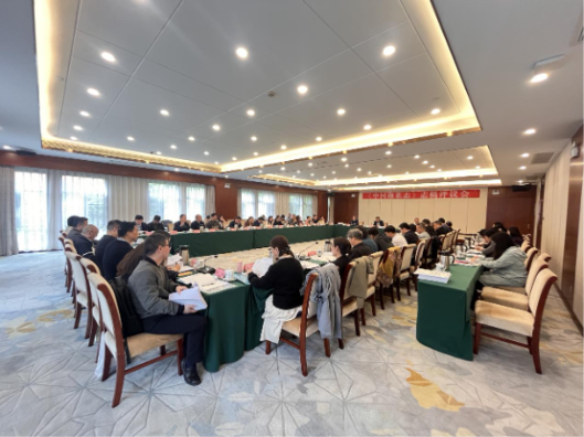 助力湘菜文脉传承 湖南化工职院专家受邀参加《中国湘菜志》志稿评议会