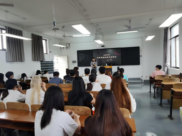 校门对接职场 课堂直通岗位，湖南工程职院电商培训助力学子“凭技立业”
