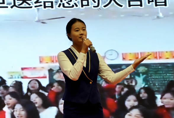 湘北女校：师生共绘成长篇 演讲展现教育美 