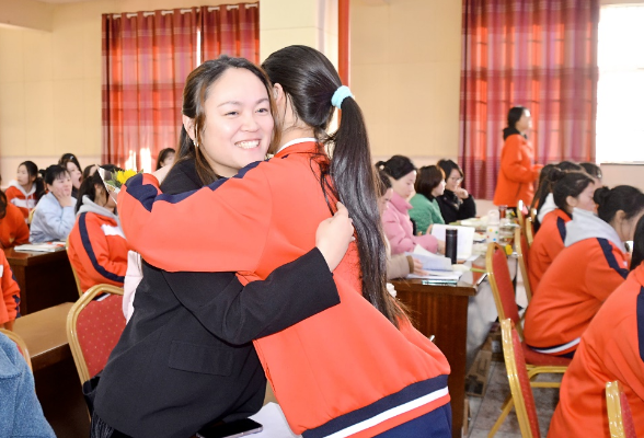 提升立德树人幸福感，强化尊师重教意识——湘北女校首届班主任节活动精彩纷呈