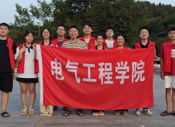 践行社会责任，助力乡村建设——湖南机电职院电气工程学院“乡村振兴”青春行家电维修服务团暑期“三下乡”活动纪实