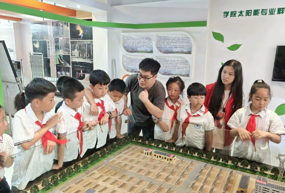湖南理工职院举办科普基地开放日活动