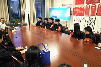 “望闻问切”四诊法： 湘潭医卫职院平安校园建设中的温度与力度