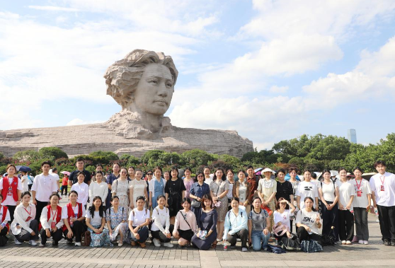 全国文化艺术、旅游职业教育课程思政展示活动在长沙商贸旅游职院举办
