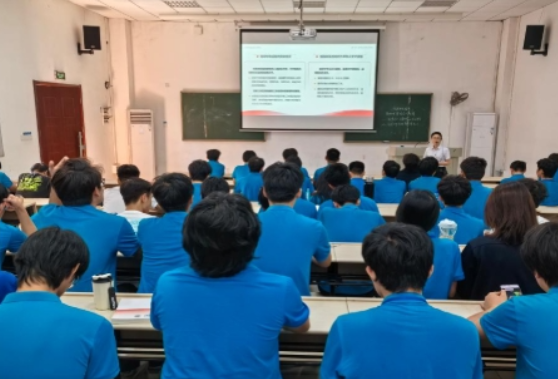 多点开花育同心：长沙航院十场联动“铸牢中华民族共同体意识”大讲堂圆满落幕