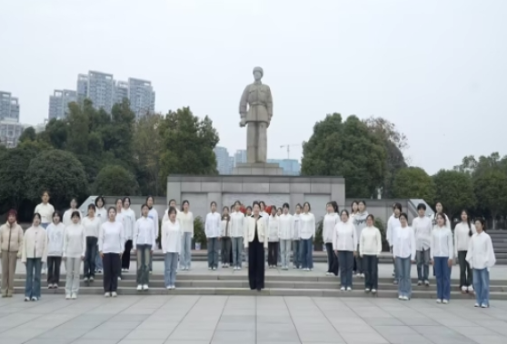 音颂雷锋魂，赤心育桃李——长沙职院学前教师支部在雷锋纪念馆开展红色音乐实践教学活动