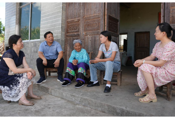 益阳医专：“家”人有约，用脚步架起民族团结连心桥