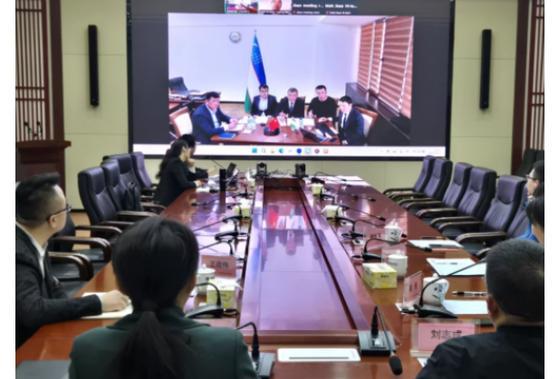 多维度合作搭建职教交流新桥梁——湖南铁道职院与乌兹别克斯坦撒马尔罕铁路理工学院举行视频洽谈会