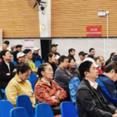 湖南体育职院：离退休人员“银发心向党，金秋庆重阳” 观影活动顺利举行