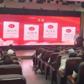 学姐是“天花板”!这场“追光”分享会上文创新生直呼:学到了