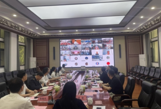 湖南铁道职院承办铁道行指委产教融合基地建设经验交流会