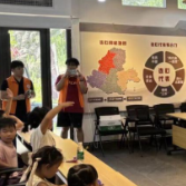科普装配建筑 情暖留守儿童——湖南工程职院“青鸟筑巢”实践团开展“七彩假期”志愿服务活动