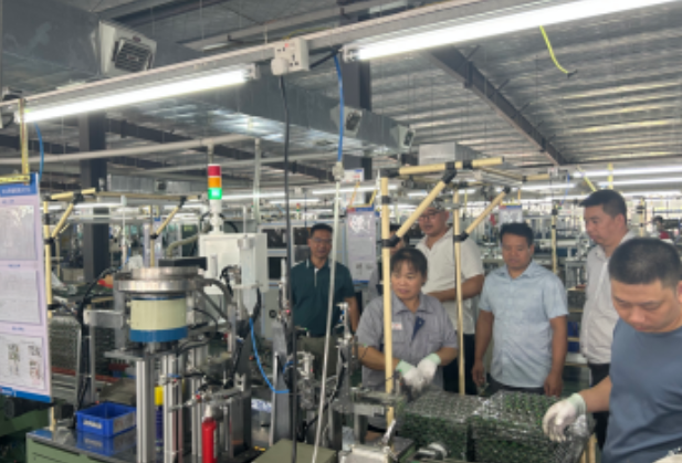 江华职中：走访本土企业，精准对接产业用人需求