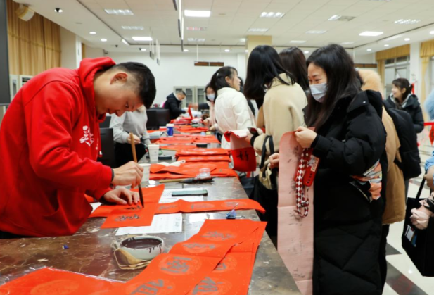 长沙商贸旅游职院：探索“技能精进+文化浸润”育人新路径