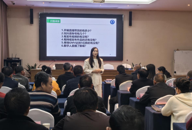 “百师”进村、千人受益！益阳职院乡村振兴项目入选省级终身学习品牌