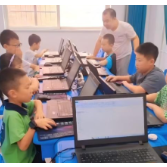 聚焦2026年湖南职教周| 把科技带入课堂，这名年轻人用代码助力家乡教育