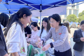 聚焦2026年湖南职教周| 游园拾趣闻书香 全民阅读正当时——湖南化工职院“书集游园”活动点亮校园