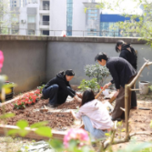 聚焦2026年湖南职教周|  教学楼里的闲置露台，被这群师生改成了“实景课堂”