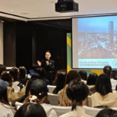 产教融合强认知 文旅学子探名企