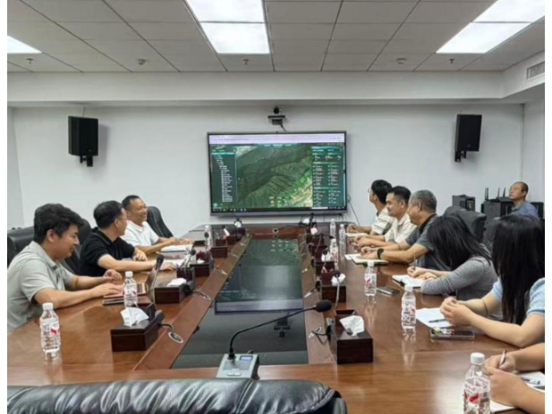 湖南工程职业技术学院“智测耘乡”大学生科创团队赴湖南省第一测绘院开展调研与技术交流