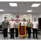 湖南汽车工程职业大学学子暑期慰问老兵家庭获地方感谢信