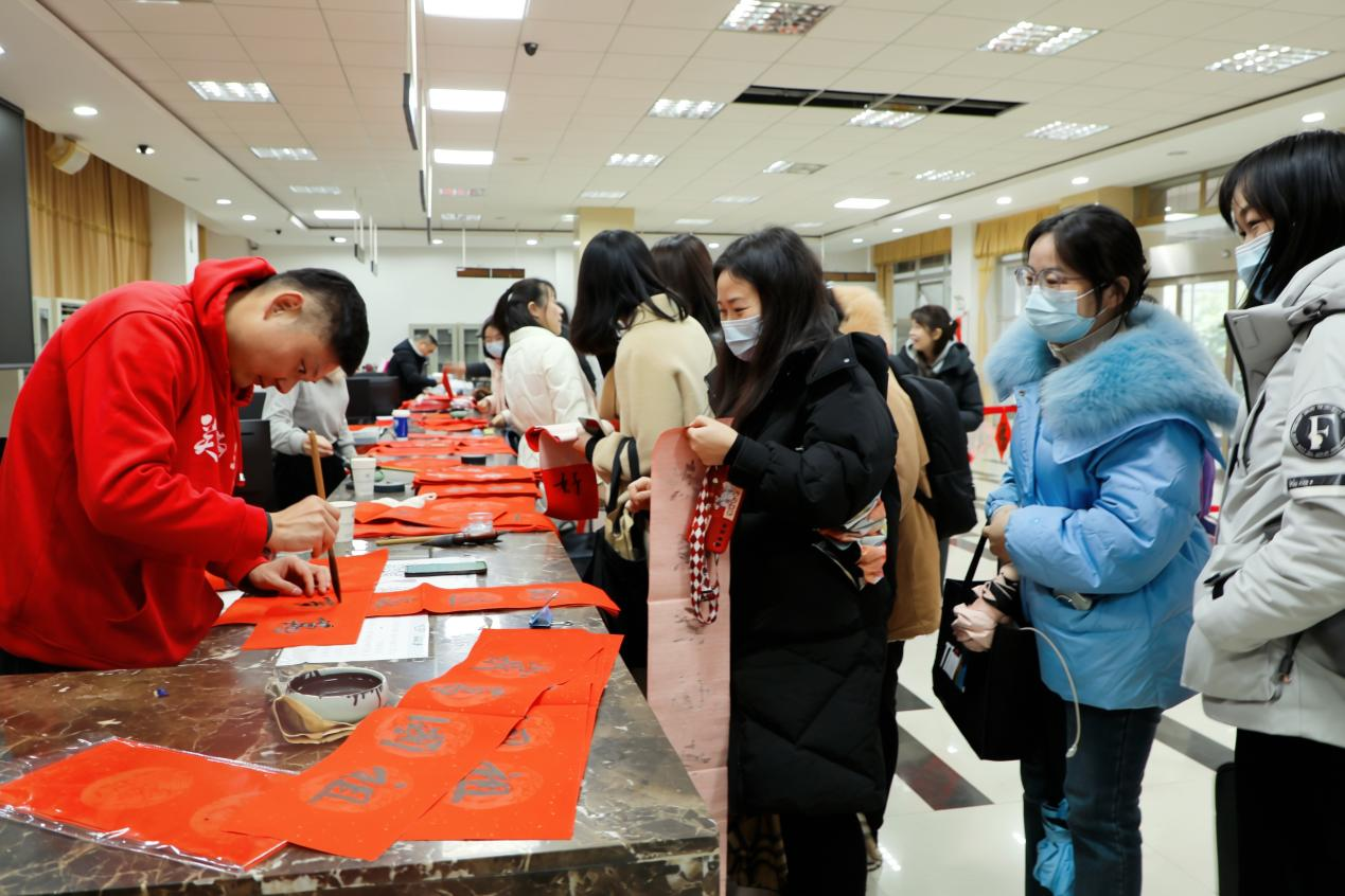 图片4.png 图片4.png