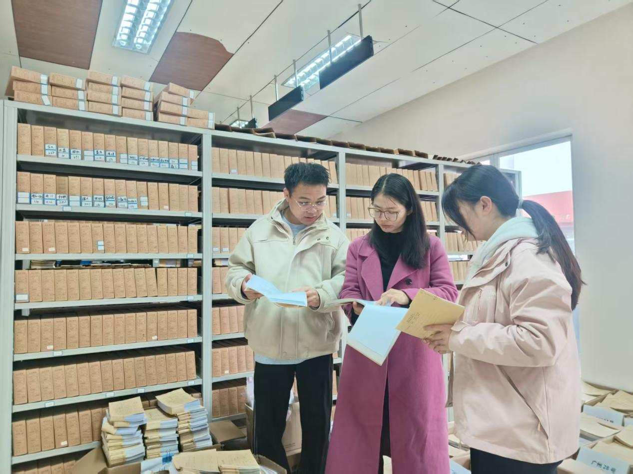 图片2.png 图片2.png