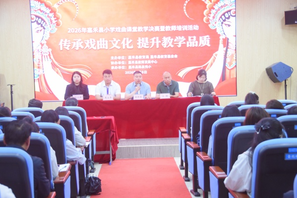 专家点评。.jpg